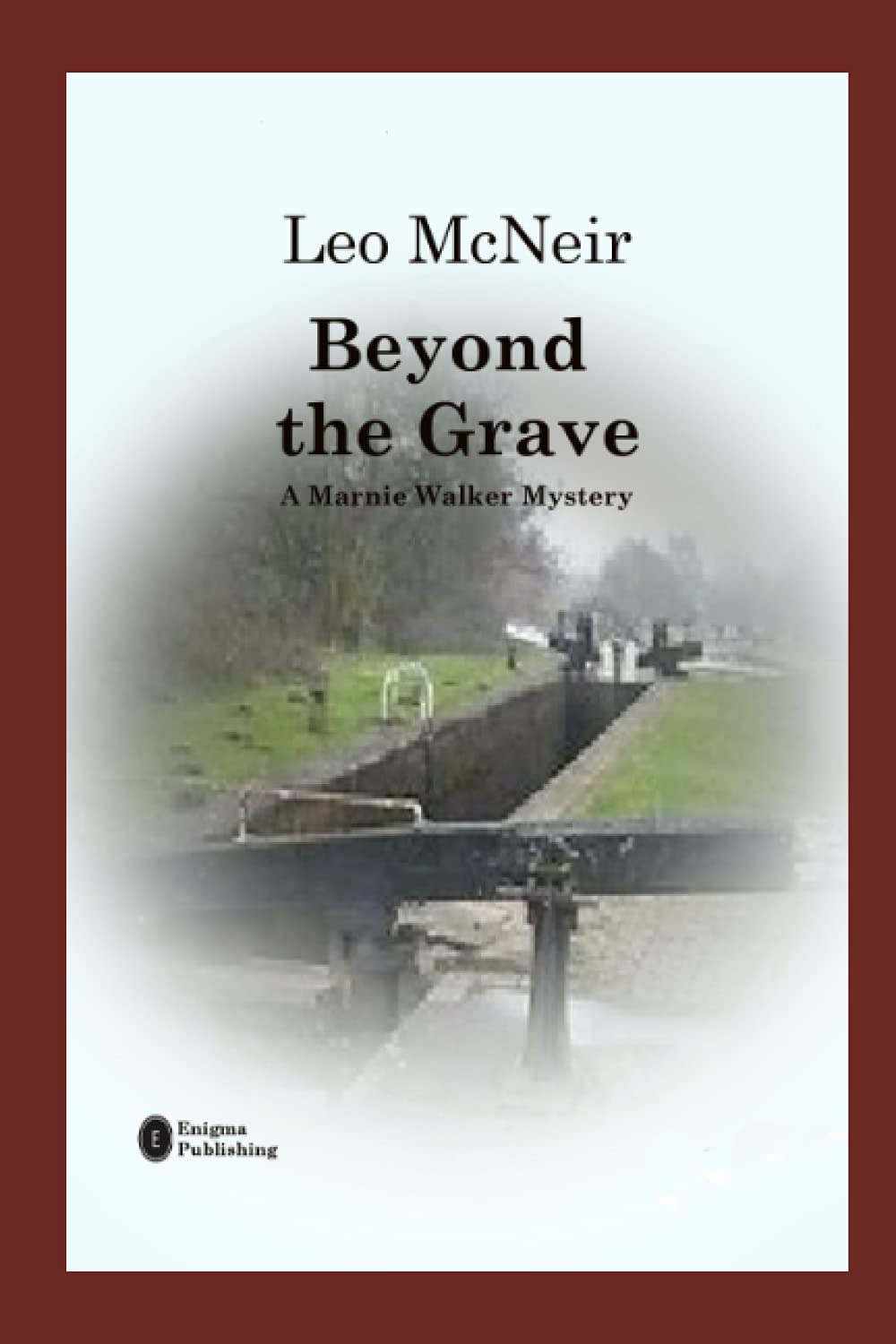 Beyond the Grave (The Marnie Walker Mysteries)