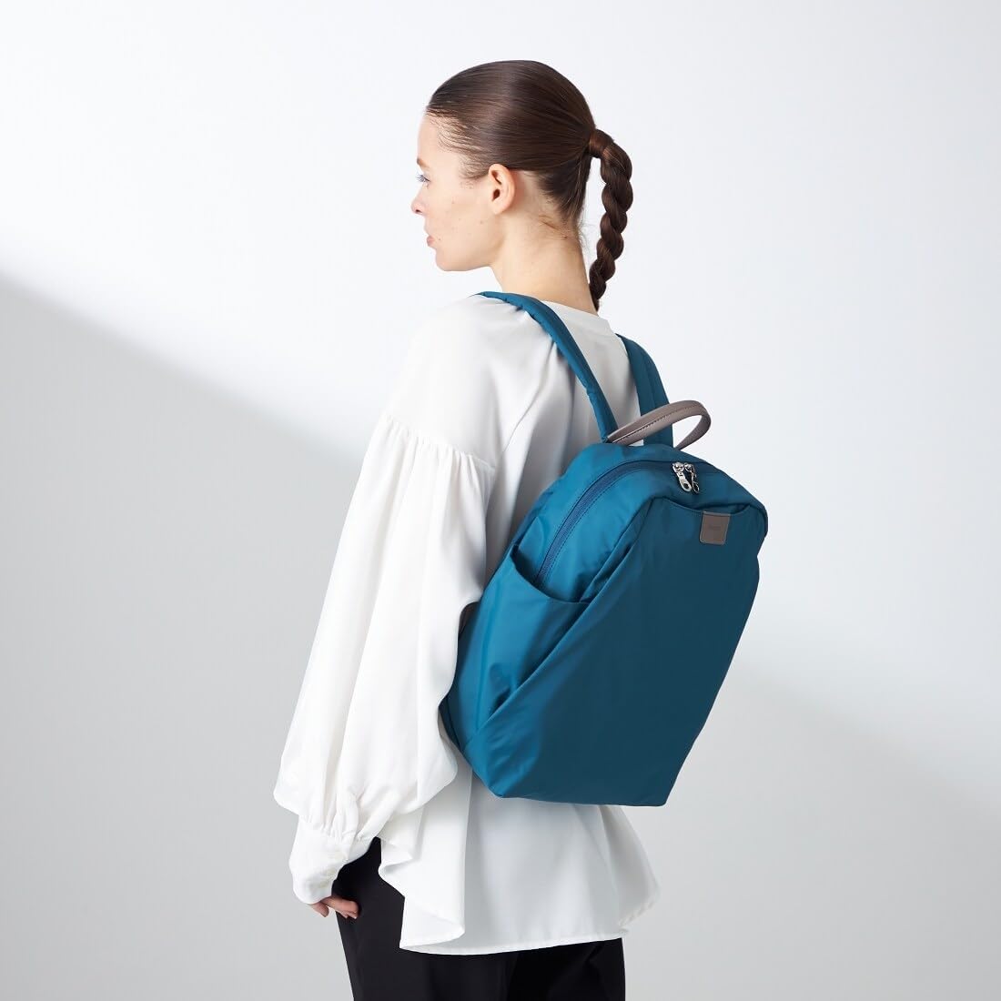Y'saccs(イザック) Daypack, Camel (22), One Size