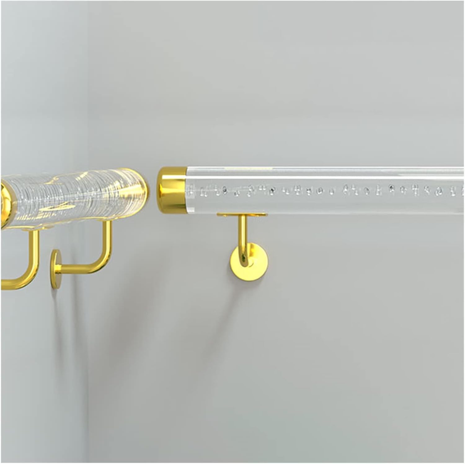 Main courante murale avec raccords pour escalier sécurisé