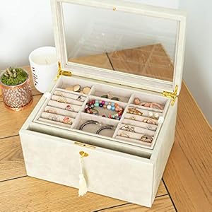 Hives and Honey 4588-482 Emily Luxe Jewelry Storage Chest, Blush
