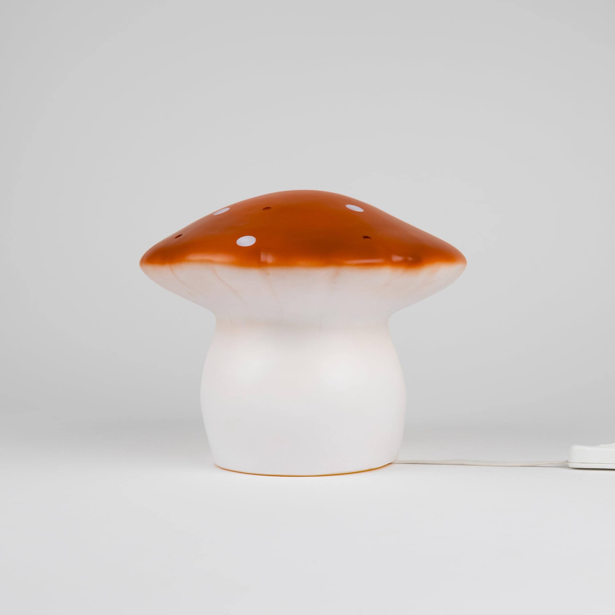 Egmont Toys Pilzlampe „Mushroom“, Rot – Kinder-Lampe handbemalt, 1,5 W LED – Dekoratives & sicheres Nachtlicht für Baby‑ & Kinderzimmer (Terra Rot Braun, Mittel Ø26X20)