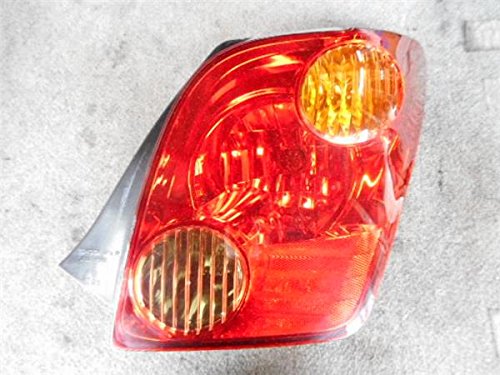 トヨタイストテールランプ純正 Amazon | トヨタ 純正 イスト P60系 《 NCP60 》 右テールランプ