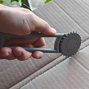 段ボールに穴開ける道具 ダンボールに小さい穴をきれいに開ける方法 - YouTube