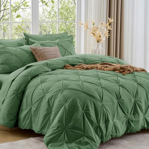 Image of Sasttie Queen Comforter Set, 7-Piece Bed in a Bag, Pintuck Bedding Sets for All Season, Includes Comforter, Flat Sheet, Fitted Sheet, Pillowcases and Pillowshams, Forest Green