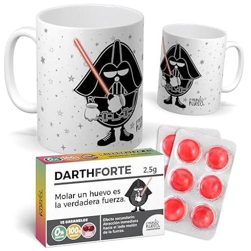 mundohuevo Taza Divertida + Caramelos de Darth Vader Versión Huevo | Guerra de las Galaxias | Original para Regalar | Mensaje Gracioso | Regalos Amigo Invisible y Navidad | Cerámica 350 ML | Ya disponible en tu tienda friki favorita! En mundofriki.es! mundohuevo Taza Divertida + Caramelos de Darth Vader Versión Huevo | Guerra de las Galaxias | Original para Regalar | Mensaje Gracioso | Regalos Amigo Invisible y Navidad | Cerámica 350 ML | Ya disponible en tu tienda friki favorita! En mundofriki.es!