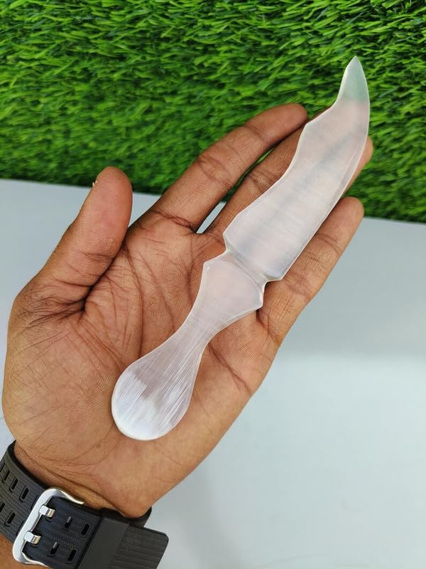 White Selenite Knife 4-5 inch Polished Carved Gemstone Crystal Dagger Hand Made Selenite Blade Crystal Knife Crystal Athame Gift for Her.