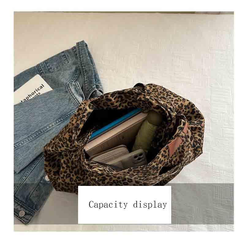 Bolso tote grande de lona con estampado de leopardo para mujer miniatura 4