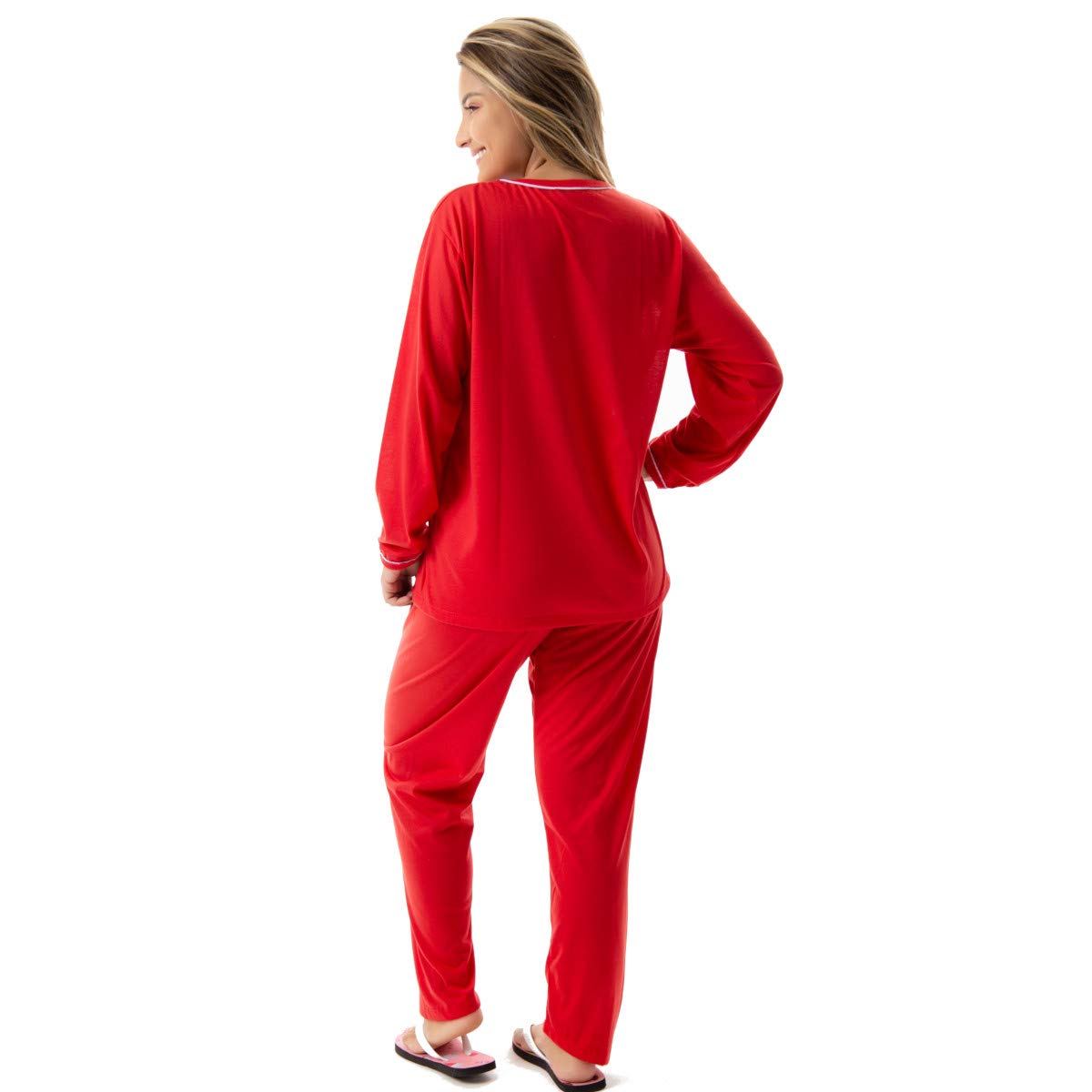 Pijama Confortavel Longo em Malha Suave Lisa | Feminino 177 em promoção! Veja a oferta e mais achadinhos de Moda íntima 3 Hoje é o melhor dia para comprar Pijama Confortavel Longo em Malha Suave Lisa | Feminino 177 com aquele preço maroto! Promoção! Aproveite a oferta! 3