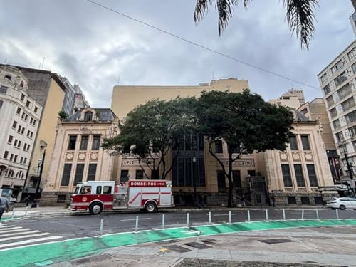 Inc&ecirc;ndio na Faculdade de Direito da USP pode ter sido causado por ar-condicionado; aluno relata 'barulho estranho'