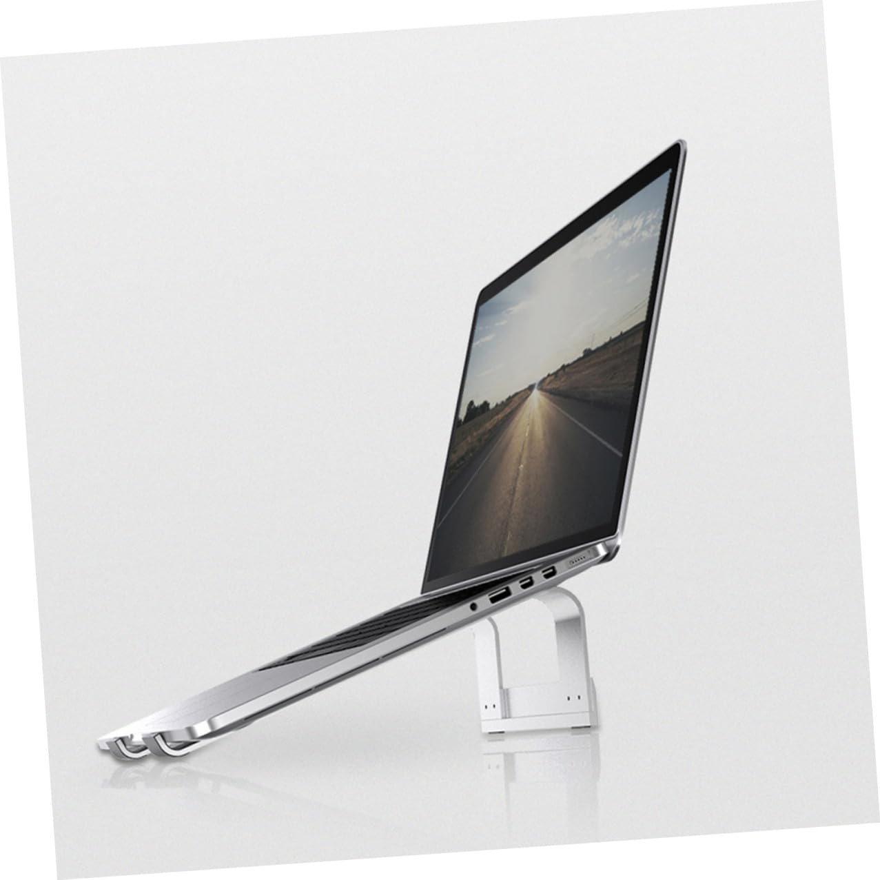 Operitacx Supporto Laptop Ventilato in Lega di Alluminio Argento | Design Ergonomico, Facile da Installare, per Casa e Ufficio, Base Portatile per Uso su Scrivania