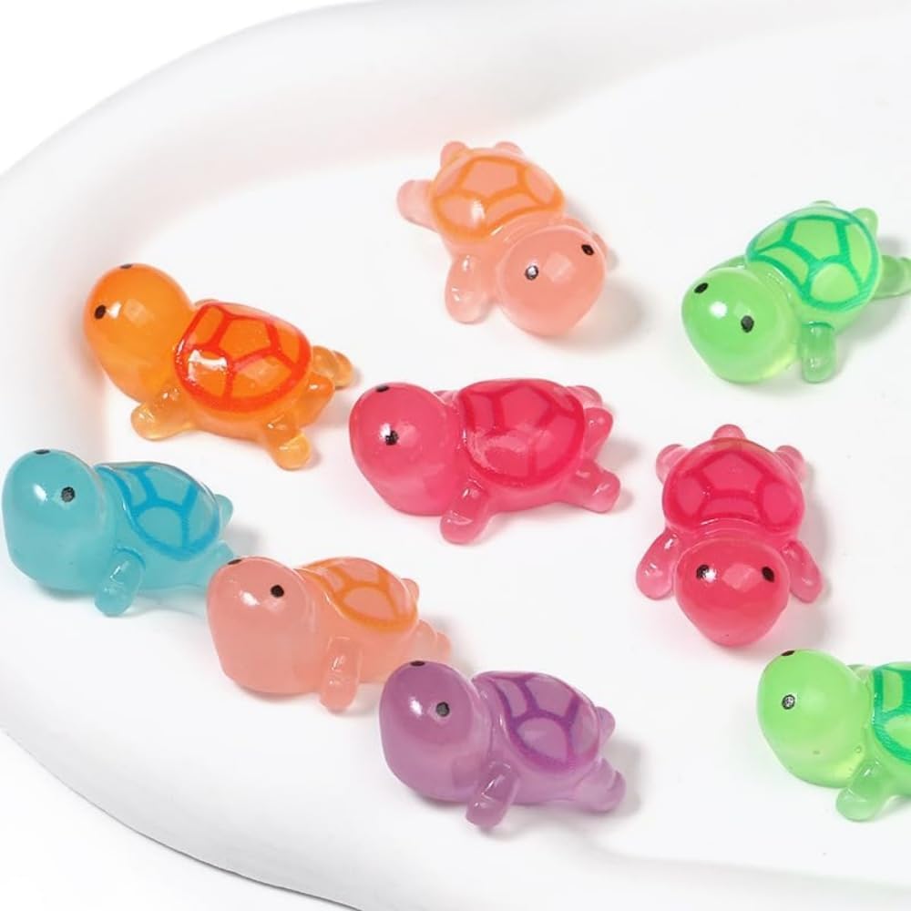 Zhhuoc 5Pcs Luminous Mini Resin Turtles Sea Turtles Figurines Glow in The Dark - Image 3