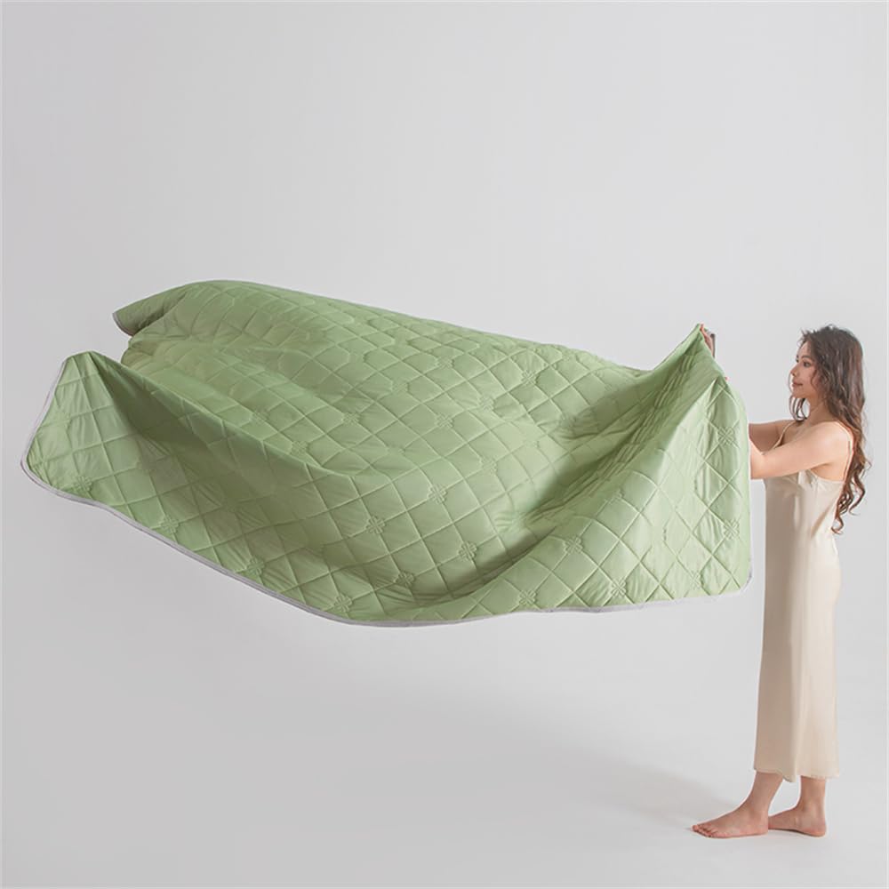Chickwin Quilted Bedspread Single Double King Size, Cold fabric Solid color Reversible Coverlets Lightweight Comforter Easy Care Sofa Blanket Throw for All Season (200x230cm,green)
