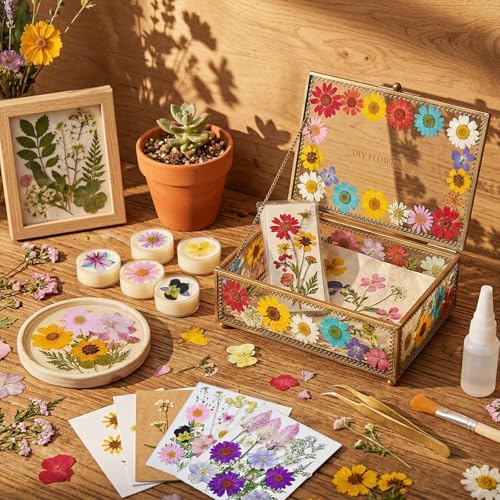 Image of Dried Flowers for Resin, 106pcs Natural Flowers and Leaves Compressed