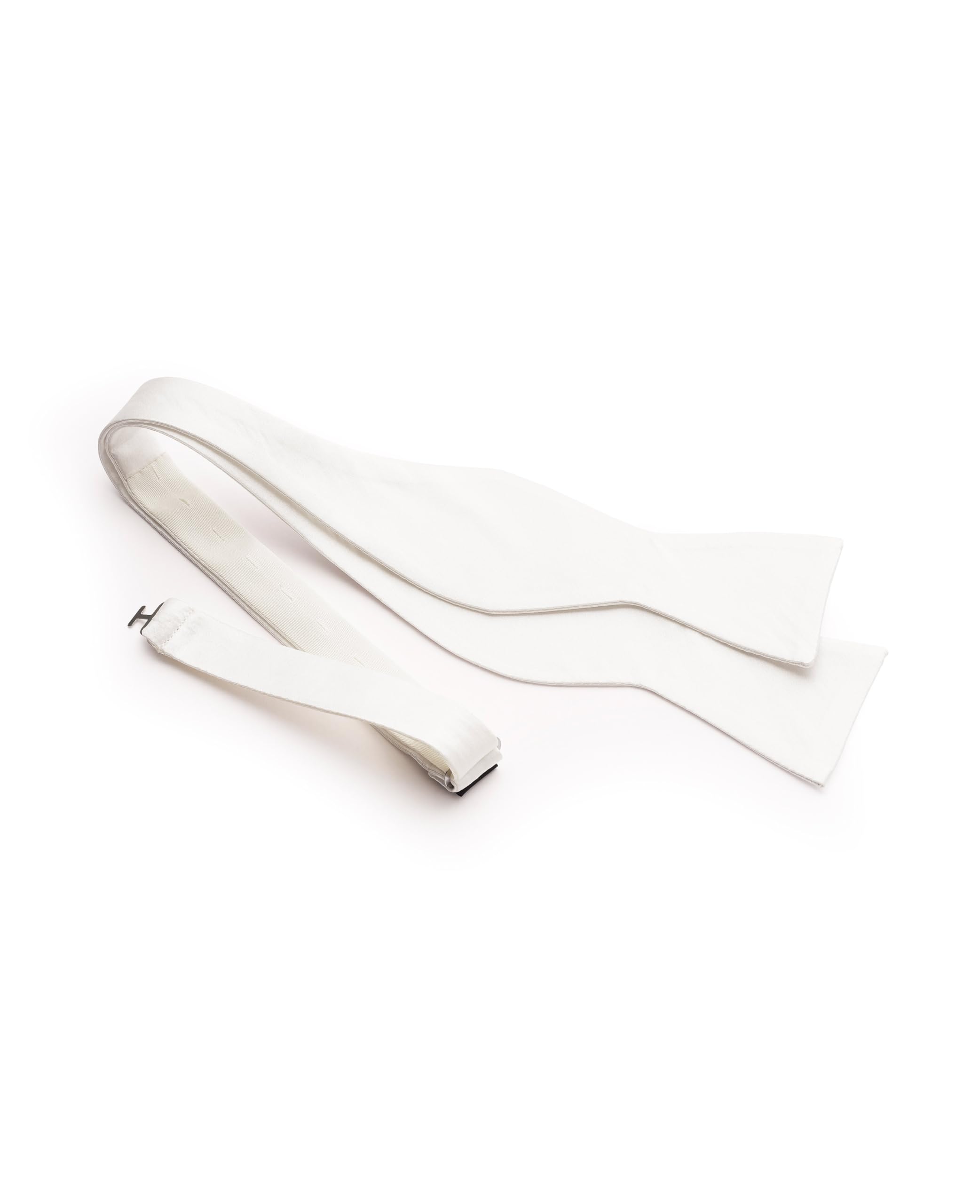The Savile Row Company London Men's White 100% Silk Self Bow Tie