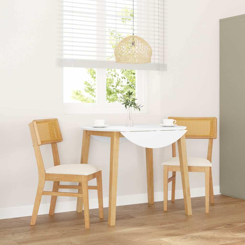 Chaises à manger en bois massif finies les assises inconfortables