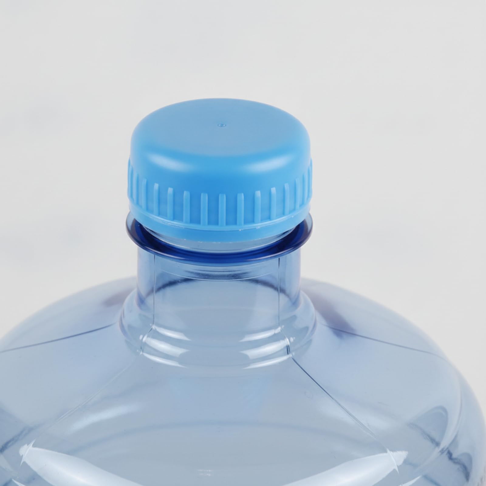 Wasserflasche Trinkbehälter Wasserkanister Wasserspender mit Schraubverschluss Und Gewindehals Zylindrischer Körper mit Verstärkenden Rippen, Blau, 18,9 Liter