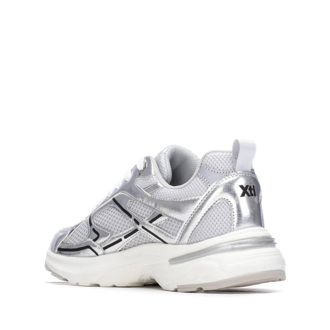 XTI - Sneakers Kobiety - Wygodne i wszechstronne obuwie – moda casualowa