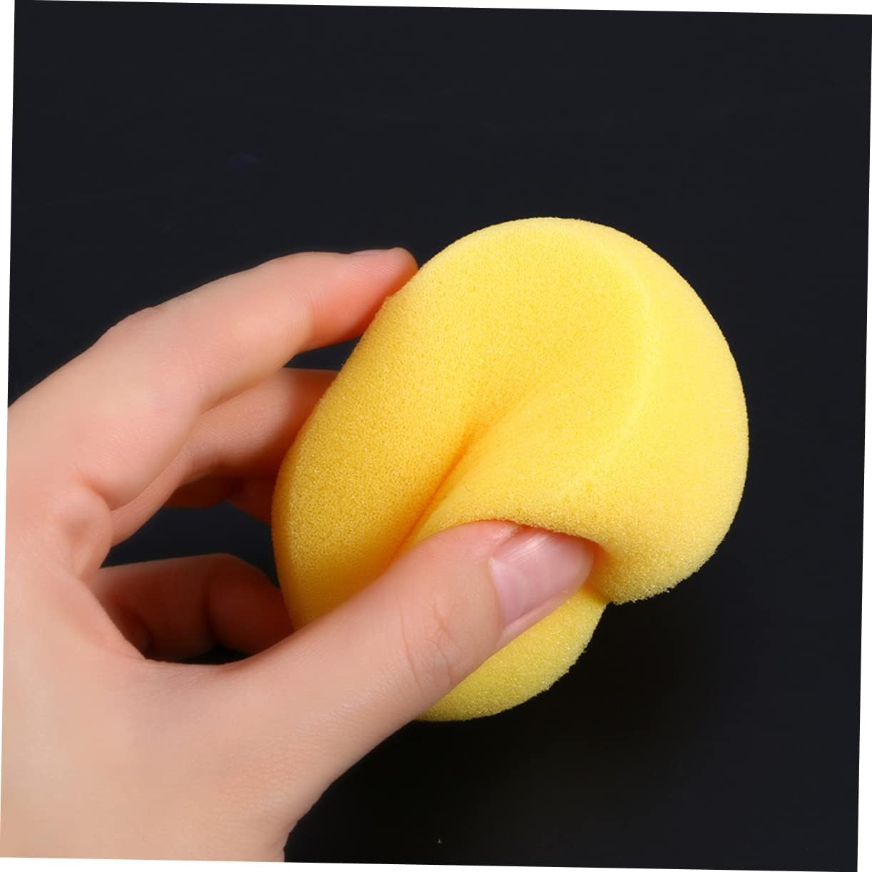 Yellow Round Artist Sponges for Painting Crafts and Pottery Soft Absorbent Non-deformable Cleaning Sponges for Easy Reuse and Versatile Applications