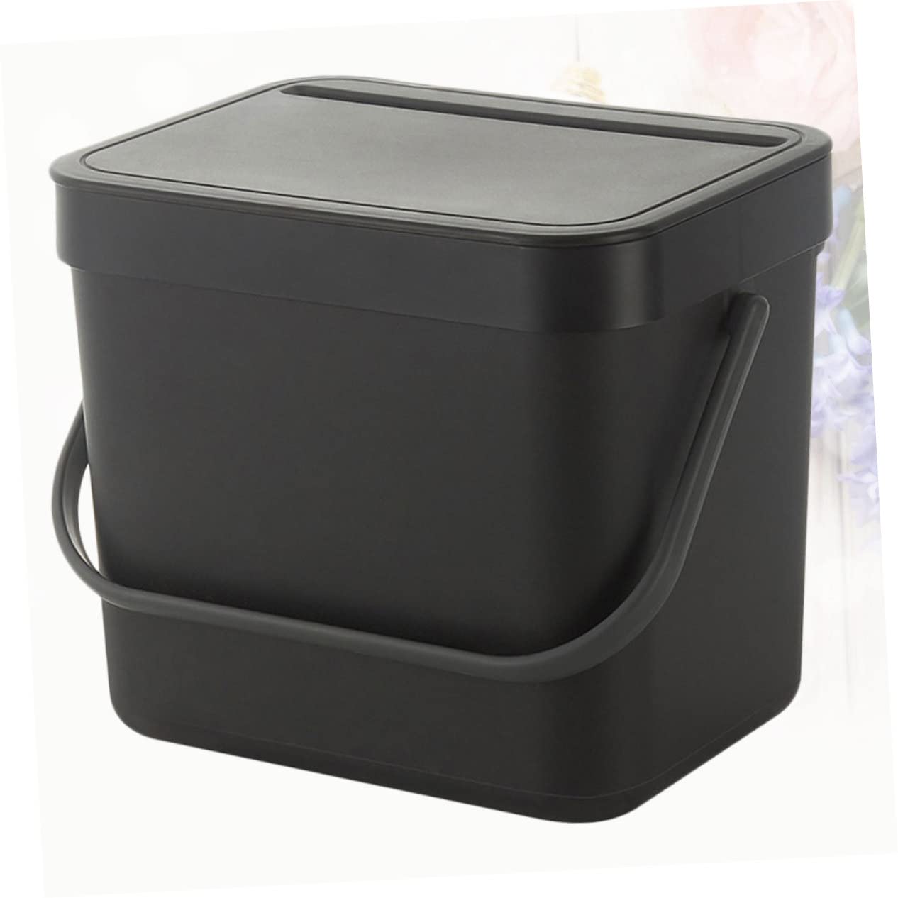 Garbage Can Lid Outdoor Trash Can Lid Black Kitchen Waste Holder Portable Plastic Bin Wall-Mounted for Home