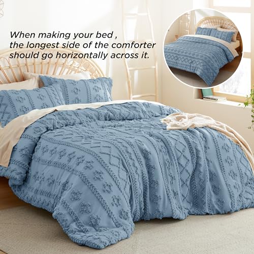 Bedsure Tufted Boho Comforter Set King Size - Grayish Blue Boho Bed Set, GentleSoft™ 3 Pieces Farmhouse Shabby Chic Embroidery Bedding, Gifts for Woman, Soft Jacquard King Comforter for All Seasons