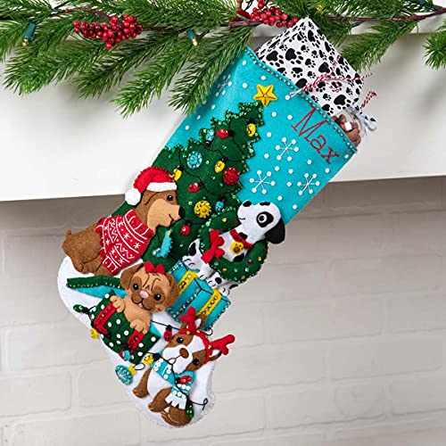 Bucilla Dogs, Felt Applique Christmas Stocking Kit, 18""" (89251E) #TOP2