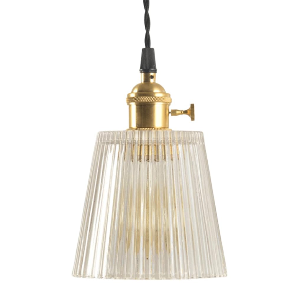 Lustre de style minimaliste nordique idéal pour illuminer votre salle à manger