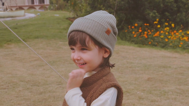 AHAHA Baby Beanie & Schal Set - Warme Wintermütze Für Mädchen & Jungen