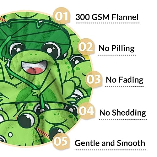 Mercuryelf Frog Throw Blanket - Soft, Fuzzy & Warm - 50x60 Inches Flannel Blankets for Living Room, Sofa - Green Novelty Throws Gift for Teens