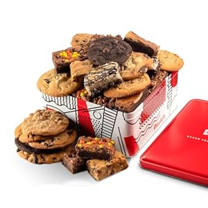David’s Cookies Gourmet Assorted Cookies and Brownies Gift Basket – 12 x 1.5oz fresh baked cookies and 10 x 2oz individually wrapped brownies – Great for Sharing, Ideal Gift for All Special Occasions