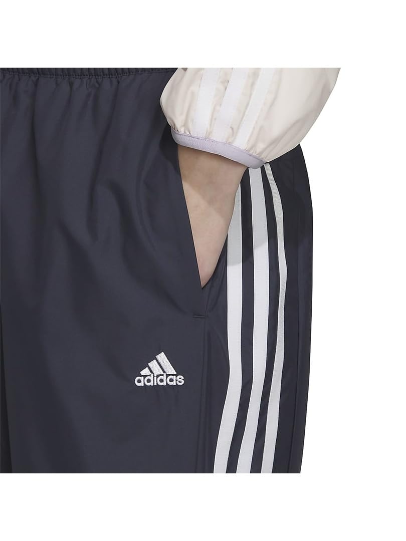 adidas カラーブロック ルーズフィット ウインドブレーカー adidas（アディダス）の「アディダス adidas カラーブロック
