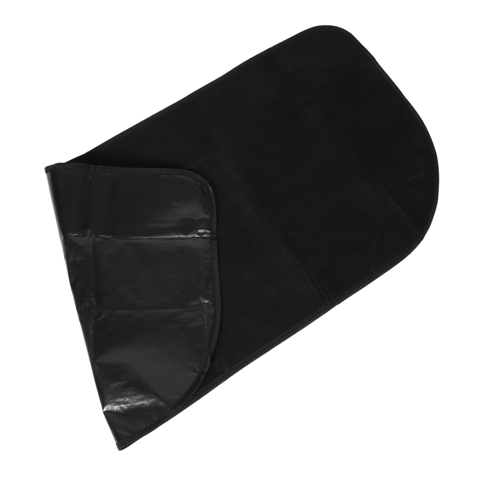 Tappeto PVC Nero e Semicircolare per Stufa Poliestere in Ignifugo | Protezione Pavimento ad Alta Temperatura, per Barbecue e Campeggio, Forma Mezzaluna
