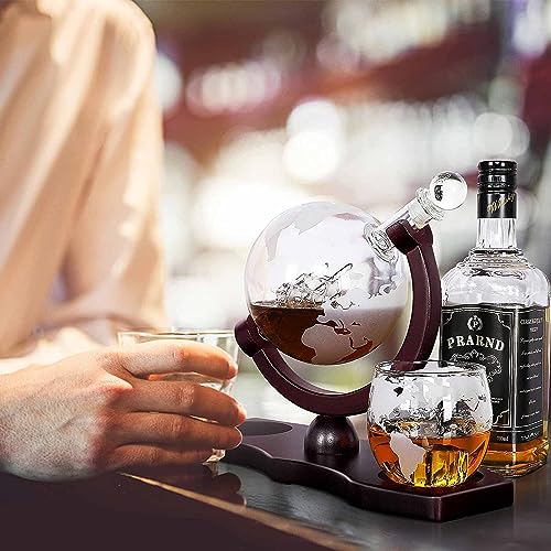 Image of Whiskey Decanter with Antique Crystal Clear (Whiskey Decanter with Shot Glasses)
