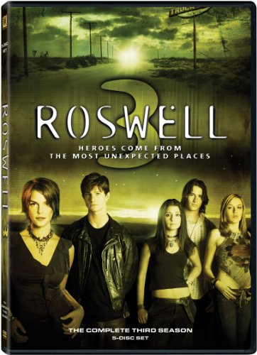 Roswell - Season 3 image 2