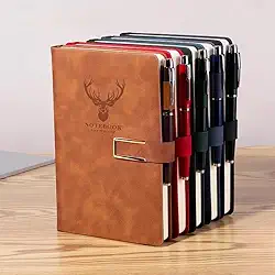 Caderno de capa dura A5, diário de couro sintético com 100 folhas com fivela magnética e suporte de caneta para homens e mulheres, diário forrado com 80 g de espessura para escritório, negócios