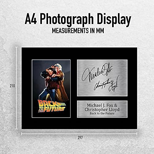 HWC Trading Back To The Future A4 Printed Autograph Michael J Fox Christopher Lloyd Druk Open Beeld Dédicacée - Afbeelding 3