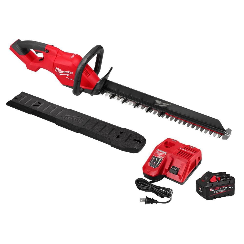 24" Battery-Powered Hedge Trimmer Kit