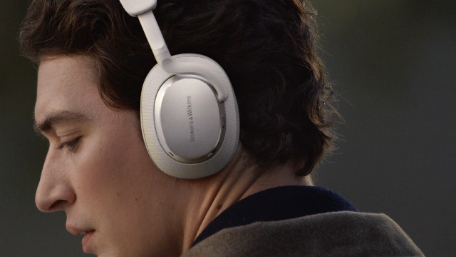 【ほぼ未使用】Bowers & Wilkins PX7 S3 インディゴ・ブルー Amazon.co.jp: Bowers & Wilkins Px7 S3 (インディゴ・ブルー
