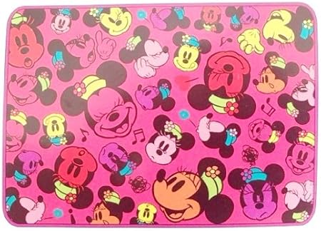Amazon Co Jp 2wayブランケット ひざ掛け ミニーマウスフェイス柄 ピンク ディズニーリゾート限定 ホーム キッチン