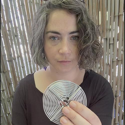 『439: Lucia Rollow - Building Community in the Darkroom』のカバーアート