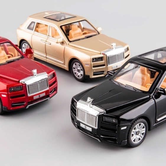 Image of Galaxy Hi-Tech Rolls-Royce Cullinan 1:32 Scale Model Car Exclusive Alloy Metal Car Die-cast Scale Model Pullback Toy with Sound & Light Music Best Gifts Toys Kids【Colors as Per Stock】