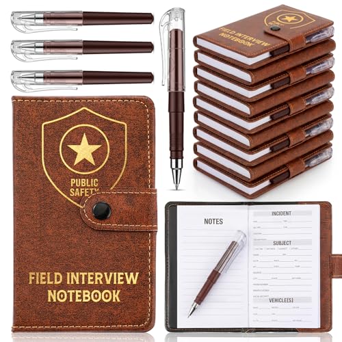 Notes tactiques de patrouille avec stylo à bille noir et carnet marron