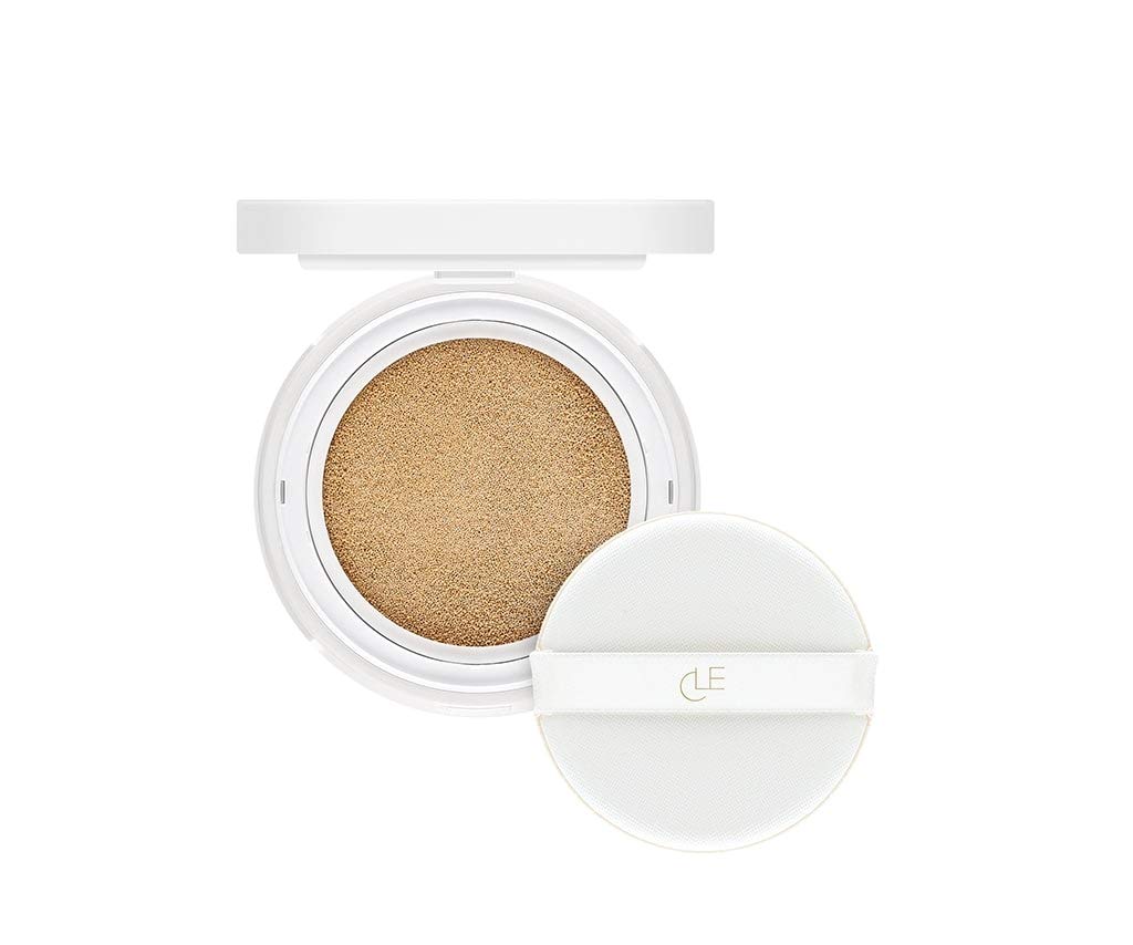 CLE Cosmetics Essence Moonlighter Cushion, Highlighter Makeup with Beauty Pearl Powder and Hydrating Essence for Healthy Blush or Glow on Face, Liquid Free and Travel Friendly (Glinting Buff, 0.42oz)