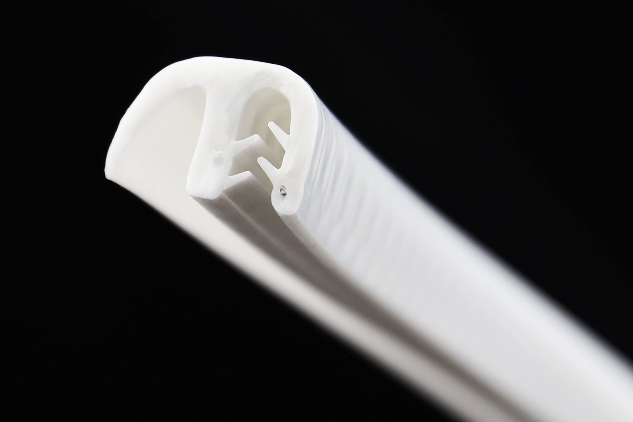 SMI-Dichtungsprofil DF10-SIL für 1-4mm Silikon mit Drahteinlage Weiß selbstklemmend ohne Kleber - Kantenschutz mit Fahne seitlich Dichtung, Kantenschutzdichtprofil für Auto, Kofferraum (3 m)