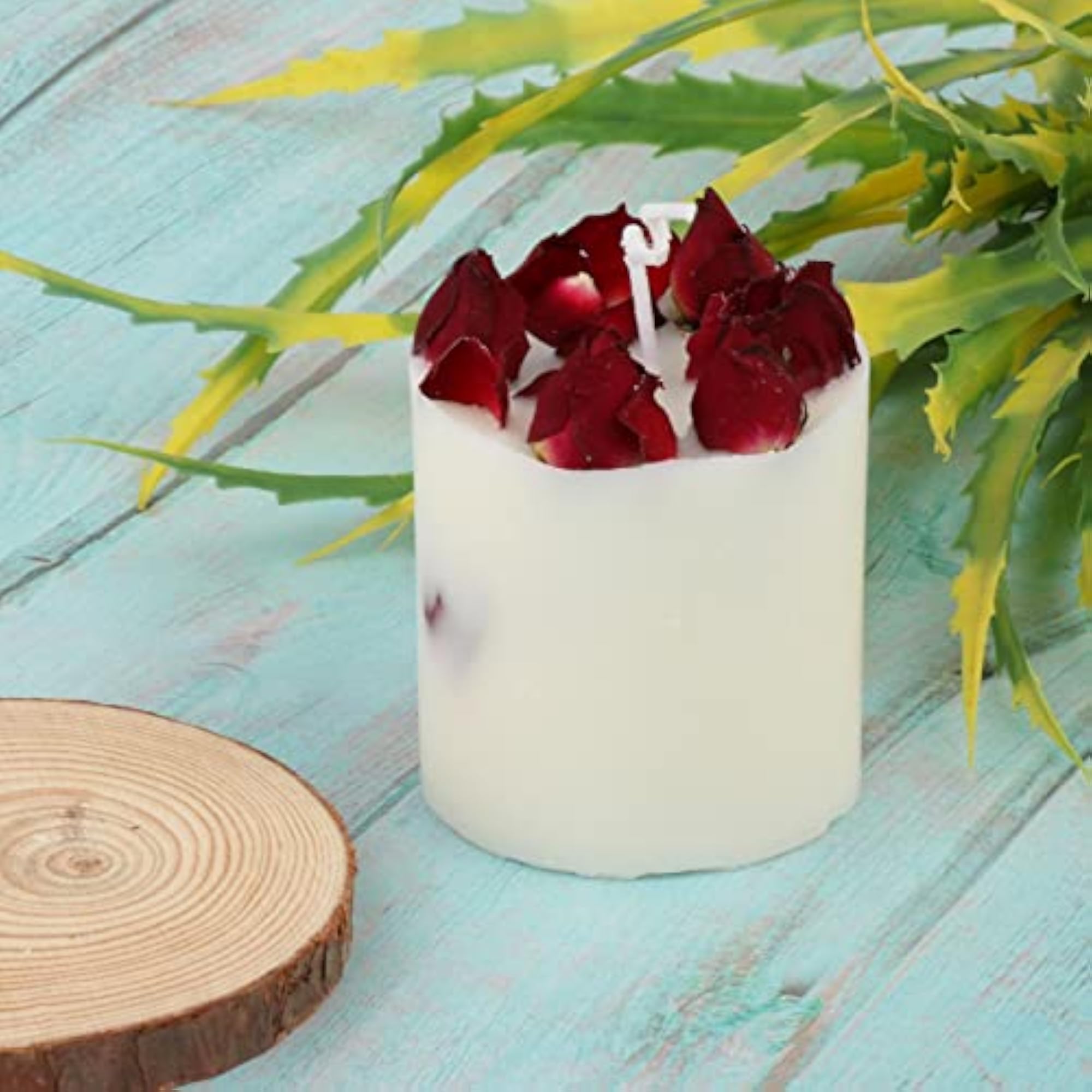 Handmade Scented Candle with Roses Essential Oil