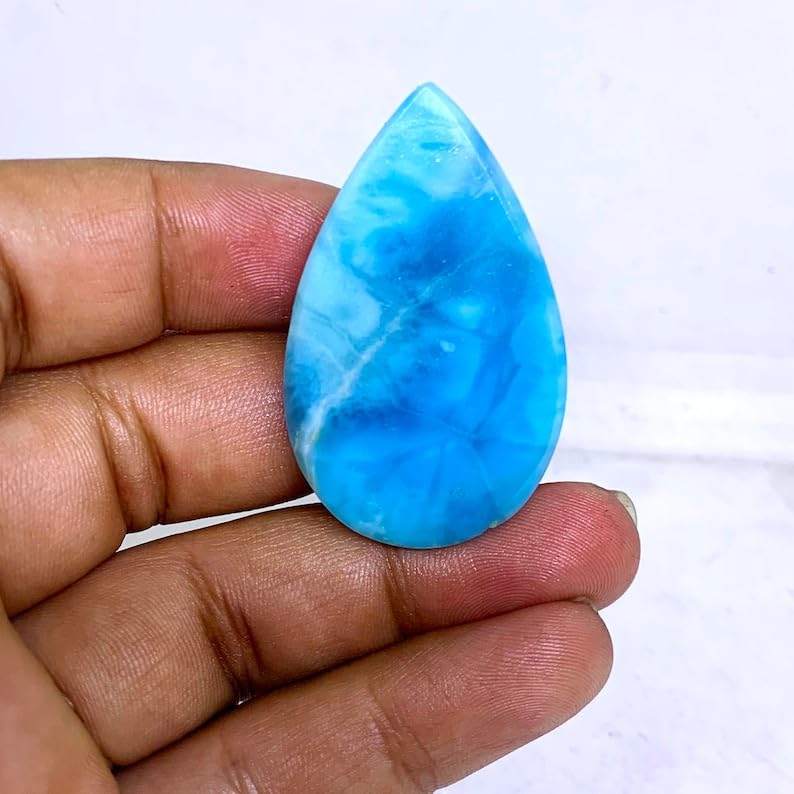 Larimar naturel en cabochon poire 44x27mm pour création de bijoux