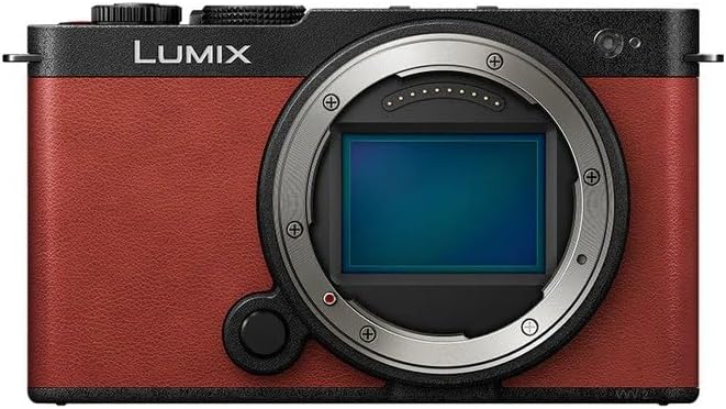 ด้านหน้า view of Panasonic Lumix S9 camera body