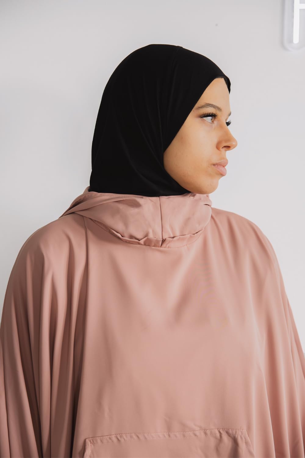 Safwa® Hijab Sport Femme SafwaFlow™ Respirant et Léger – Anti-Transpiration, Maintien Parfait, Confort Actif, Idéal Fitness Running Musculation Travail