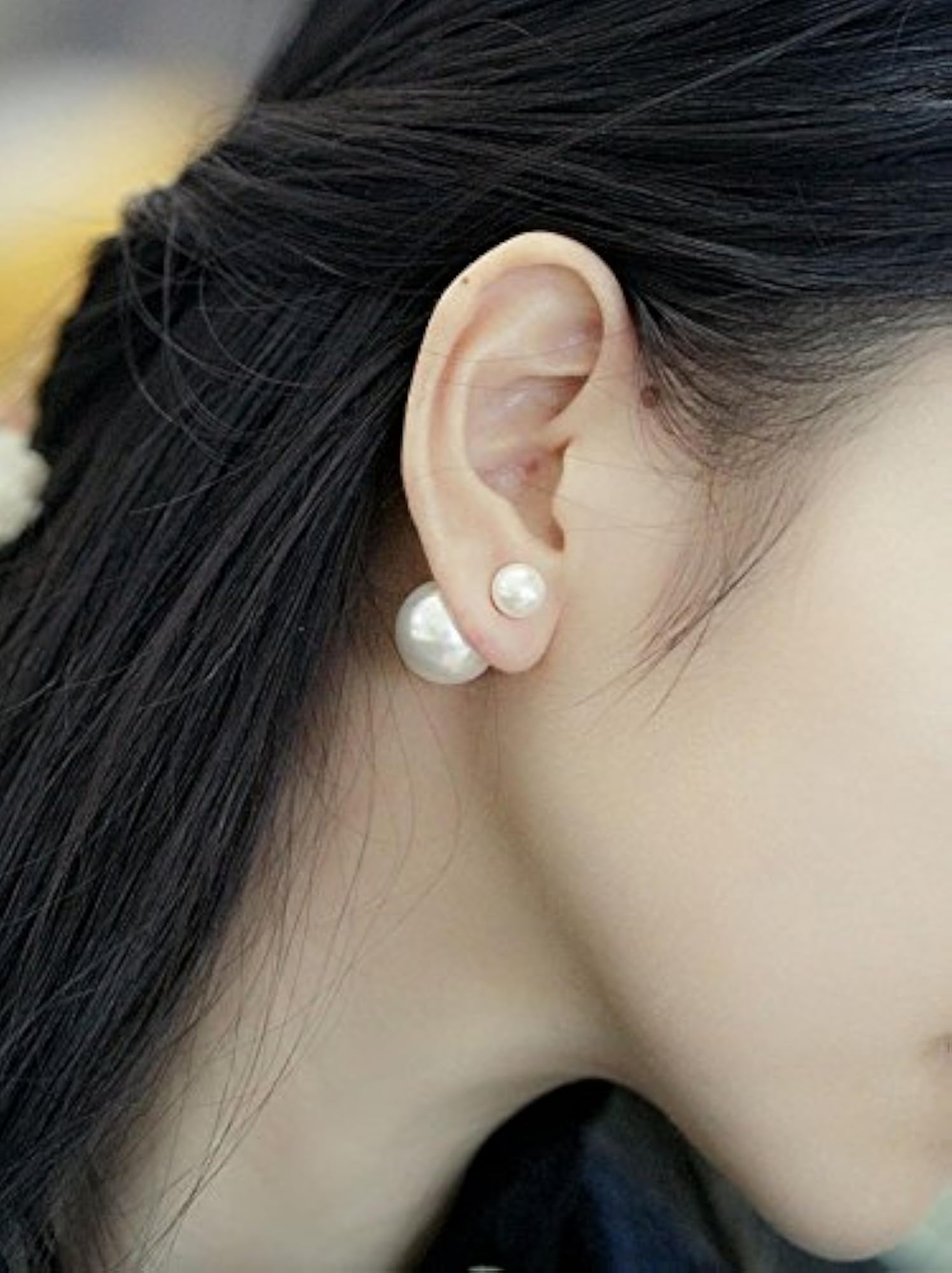 Pearl Stud Earring - Elegant Jewelry Accessory