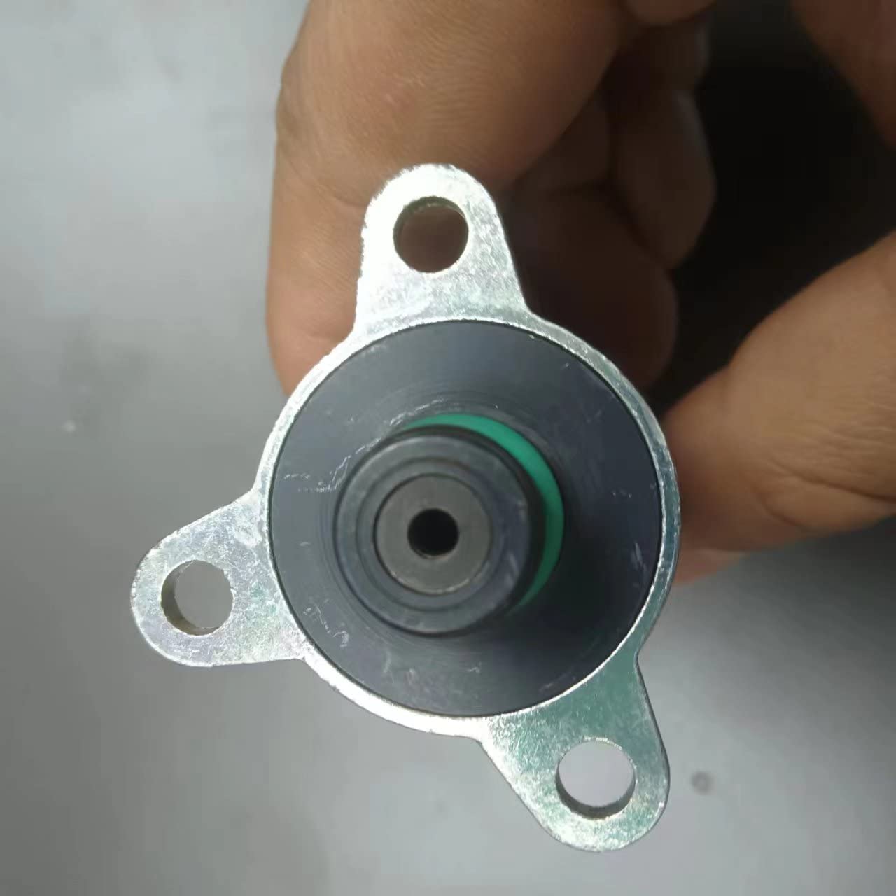 Sensore di livello dell'olio per auto 4903282 4937597 4903523