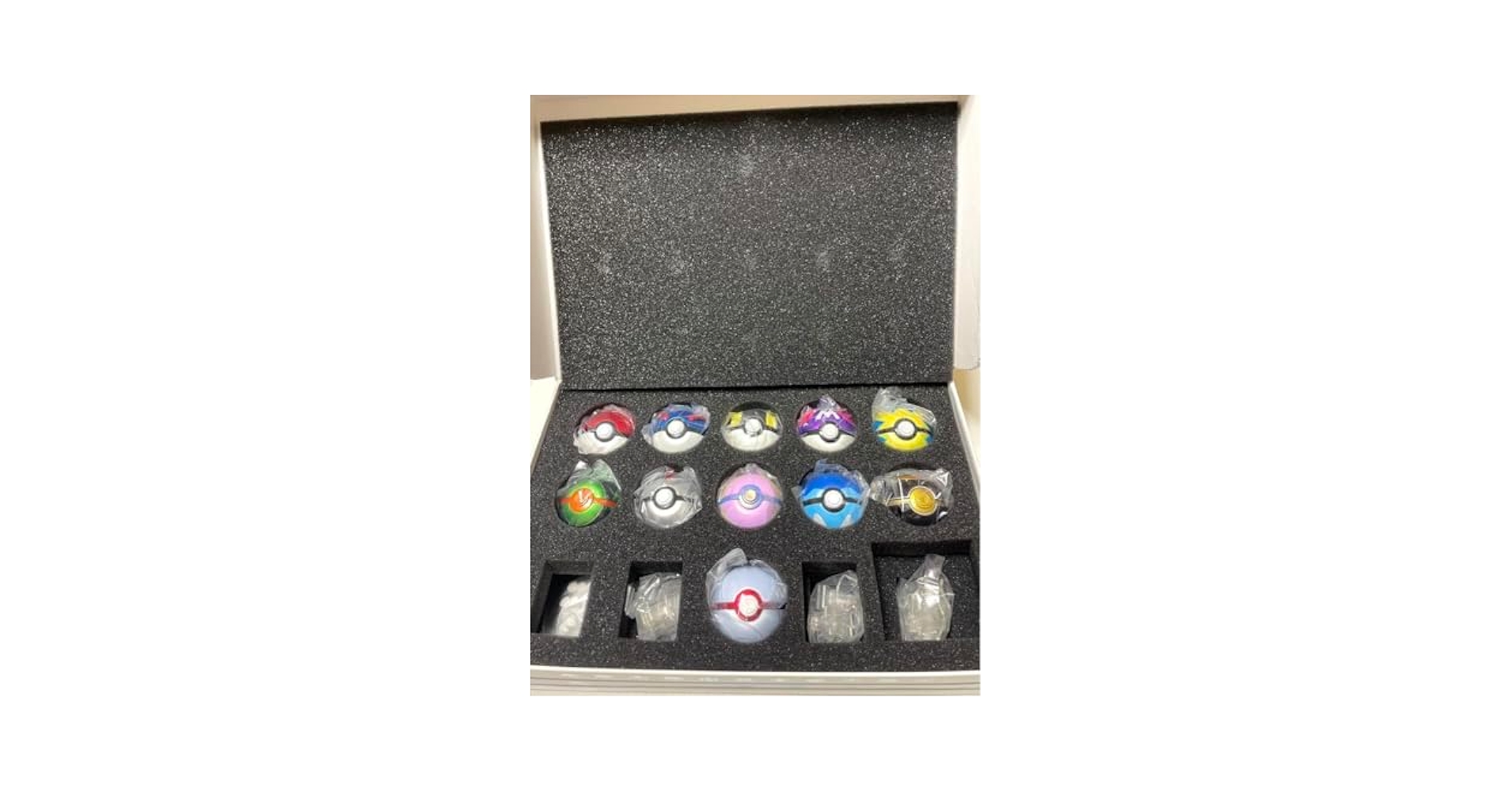 モンスターボールコレクション  19個 Amazon.co.jp: 【】モンスターボールコレクション SP